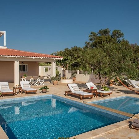 Filothei Beach House With Pool Каламакі Екстер'єр фото